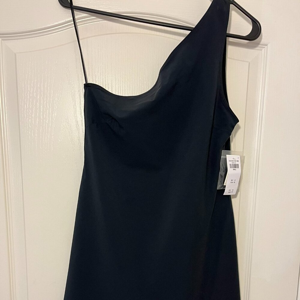 NWT Abercrombie & Fitch One-Shoulder Traveler Dress - S - Picture 2 of 13